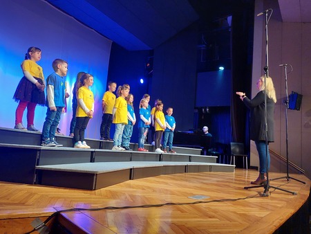 OPZ 1 razred OŠ Antona Žnideršiča (Violeta Husu)